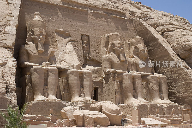 (Abu Simbel